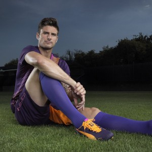 开云体育移动版-纳迪亚·巴托克莱蒂在女子10000米中获得银牌，纳迪亚 克莱尔